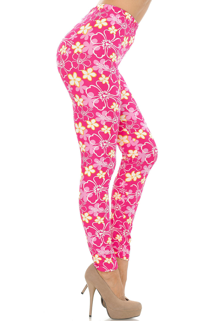 Buttery Soft Pink Daisy Leggings (One Size Regular,Pink)