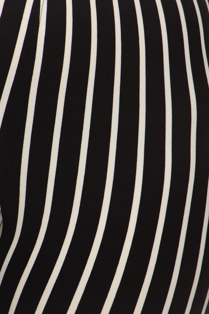 Plus Size - Buttery Soft Vertical Black Pinstripe Print Leggings