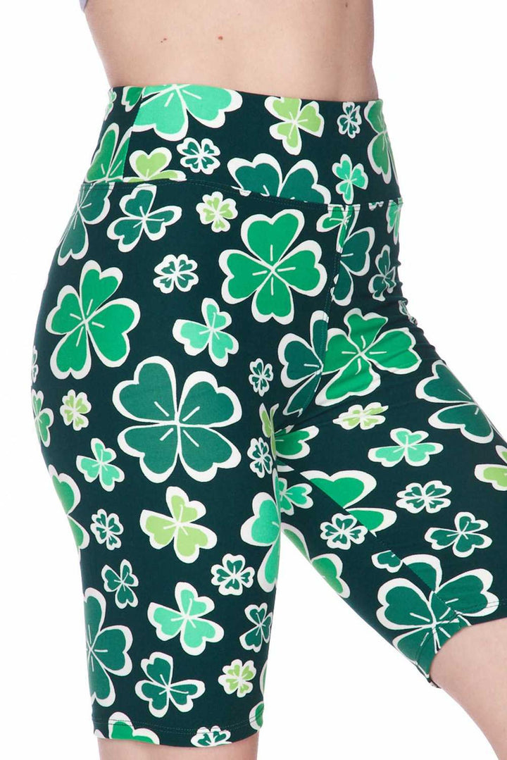Buttery Soft Green Irish Clover Shorts - 3 Inch (One Size Regular,Green)