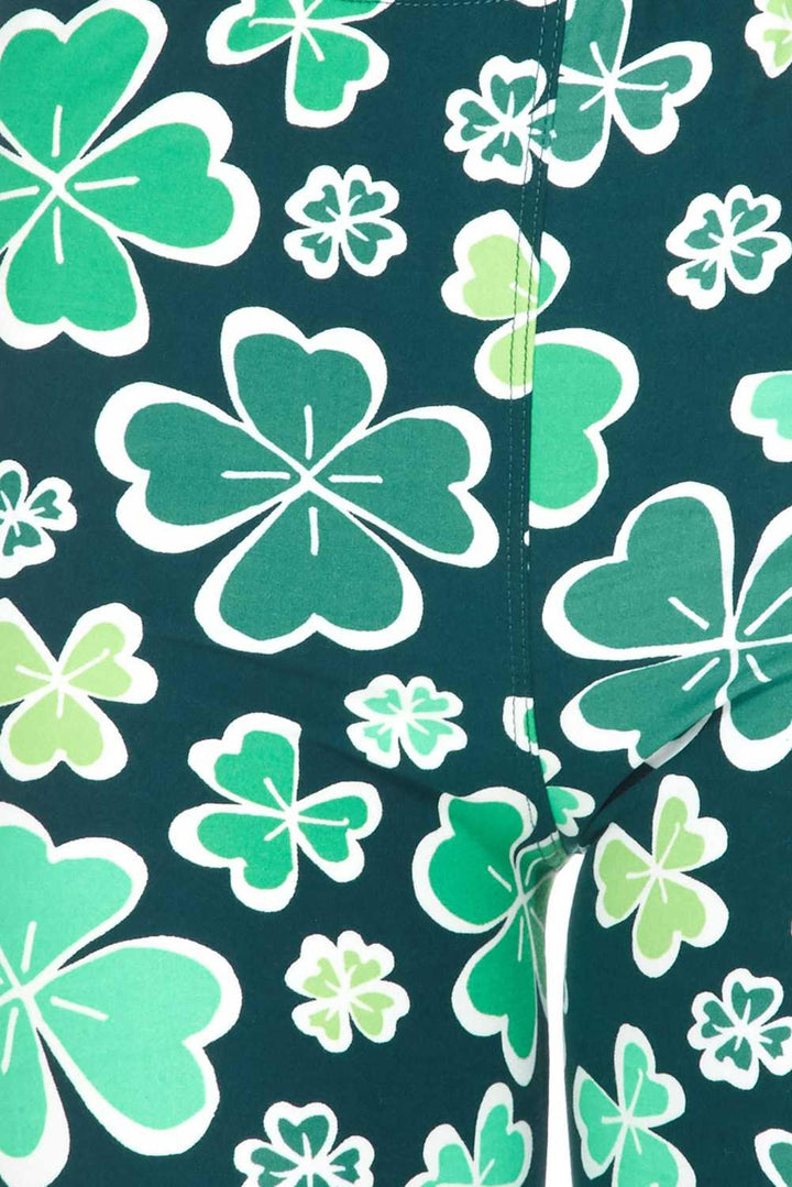 Buttery Soft Green Irish Clover Shorts - 3 Inch (One Size Regular,Green)
