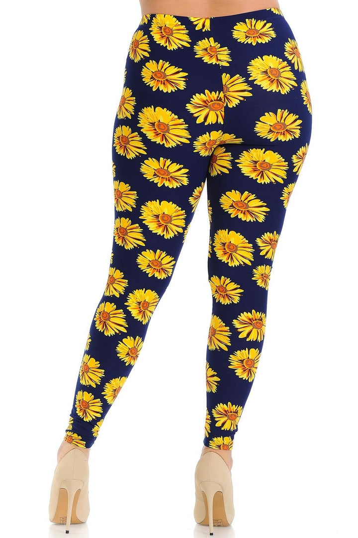 World of Leggings - Buttery Soft Summer Daisy Plus Size Leggings