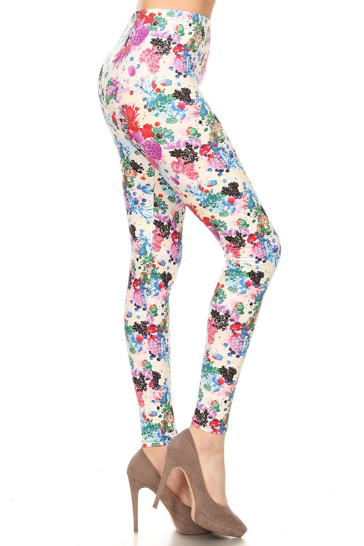 Buttery Soft Ivory Fruit Bunch Plus Size Leggings (One Size Plus,Ivory)