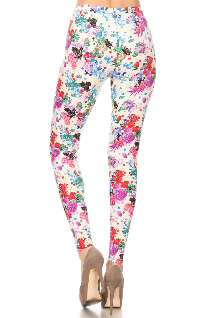 Buttery Soft Ivory Fruit Bunch Plus Size Leggings (One Size Plus,Ivory)