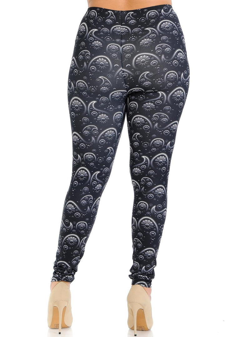 Plus Size - Creamy Soft Women's Laser Print Skin Smoothing Fashion Print Leggings - Fading Paisley