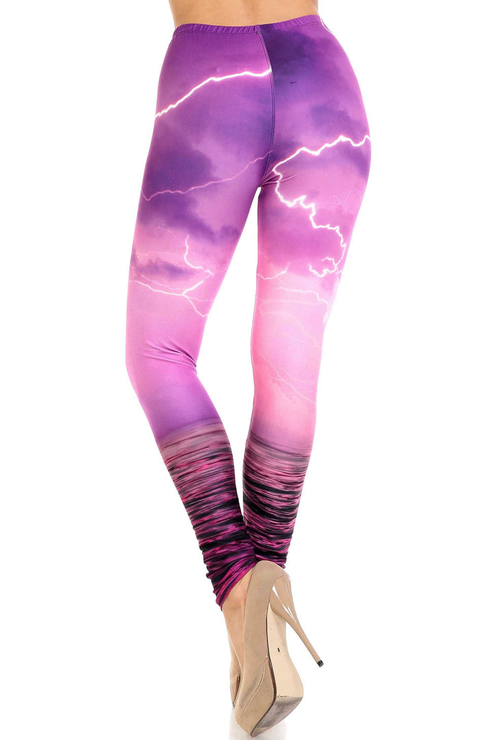 Plus Size - Creamy Soft Women's Laser Print Skin Smoothing Fashion Print Leggings - Pink Lightning Storm