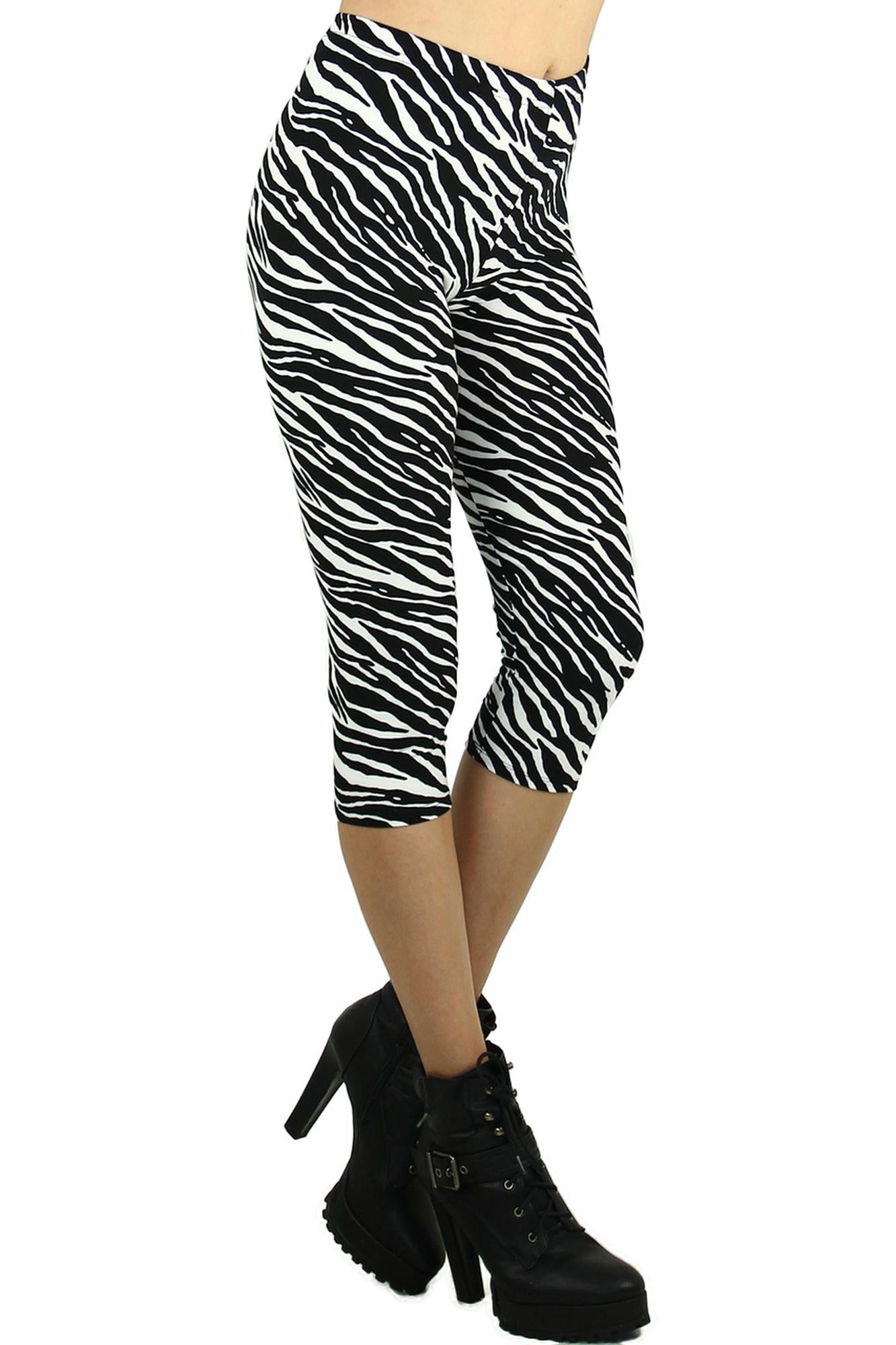Buttery Soft Zebra Print Capris (One Size Regular,Black and White)