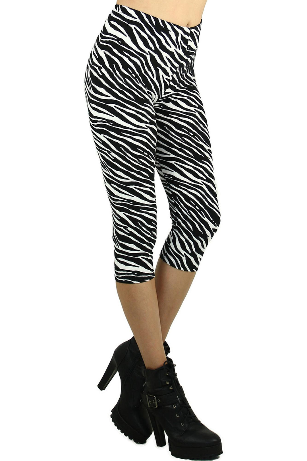 Buttery Soft Zebra Print Capris (One Size Regular,Black and White)