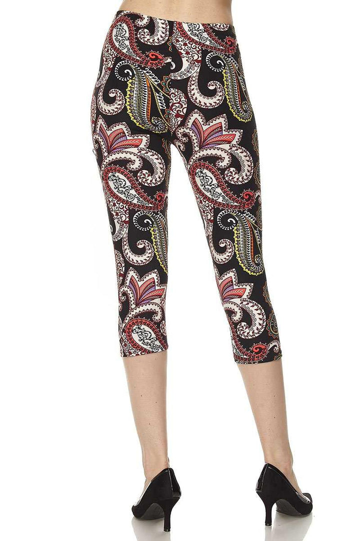 Buttery Soft Raspberry Paisley Capris (One Size Regular,Red)