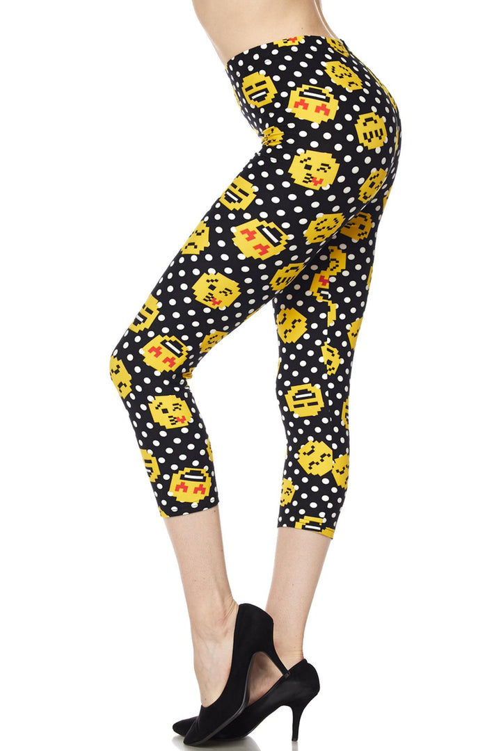 Buttery Soft Retro Pixel Arcade Emoji Capris (One Size Regular,Yellow)