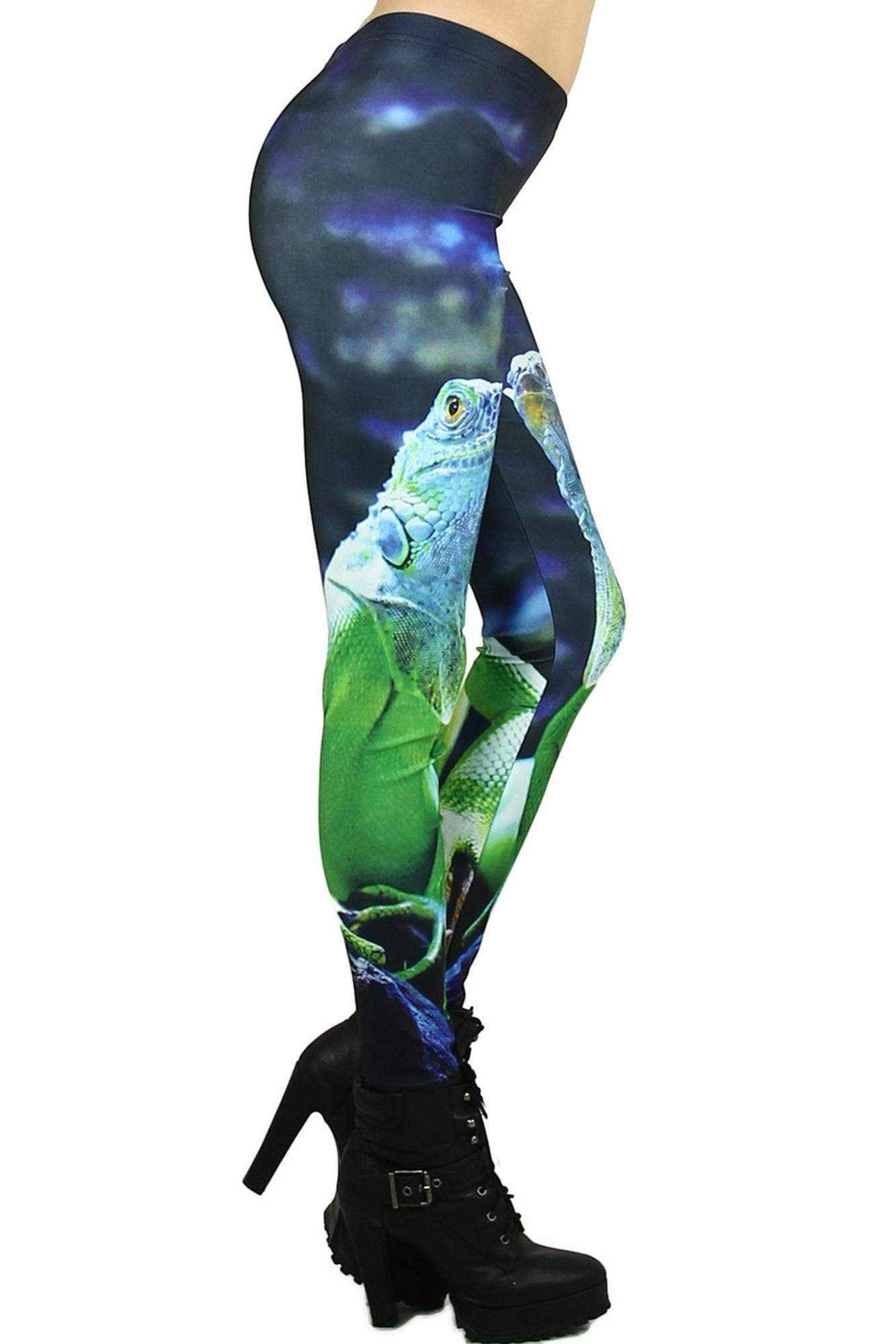 Premium Graphic Print Iguana Leggings