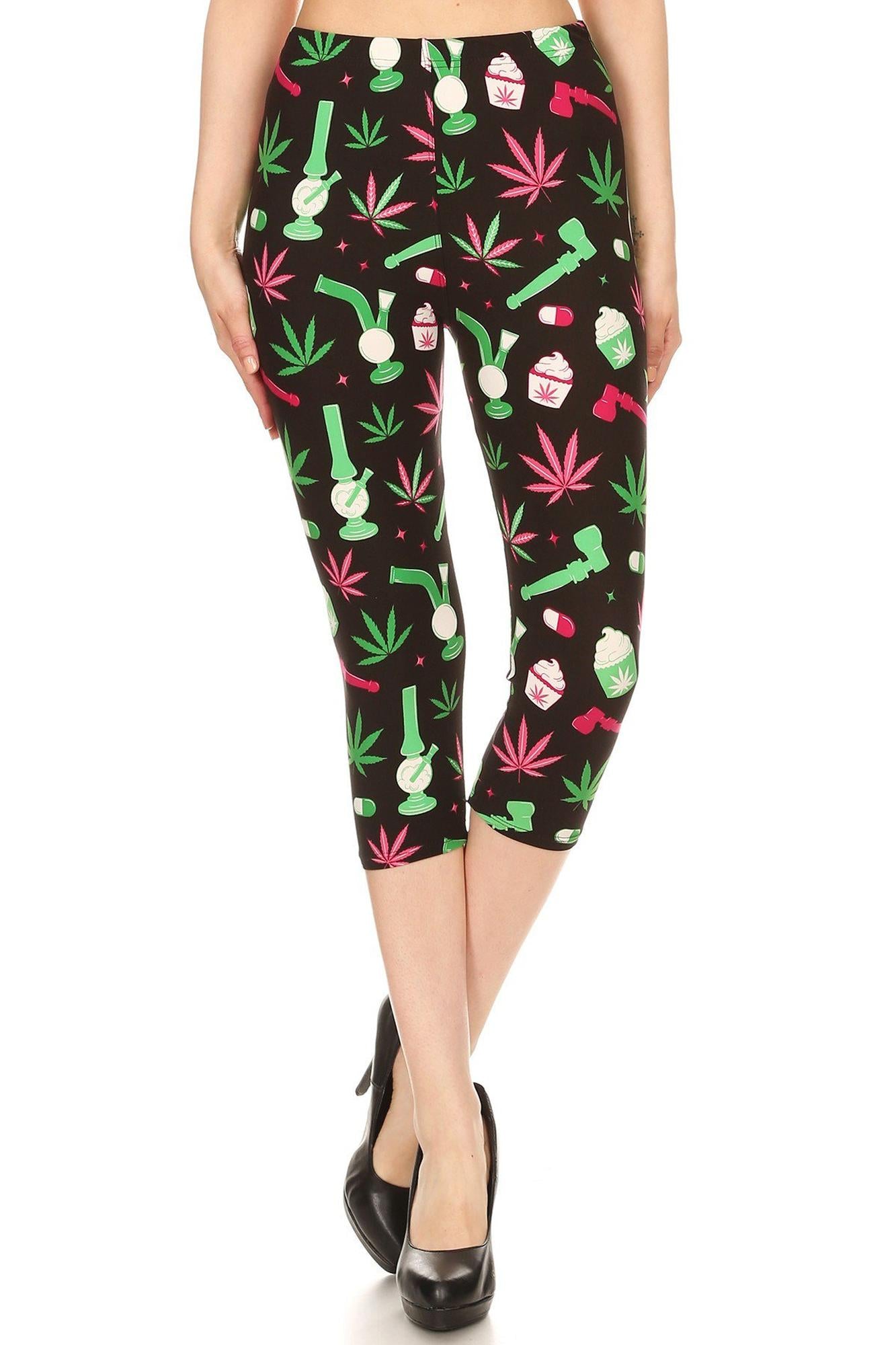 Buttery Soft Marijuana Esprit Extra Plus Size Capris - 3X-5X (XPlus One Size,Green)