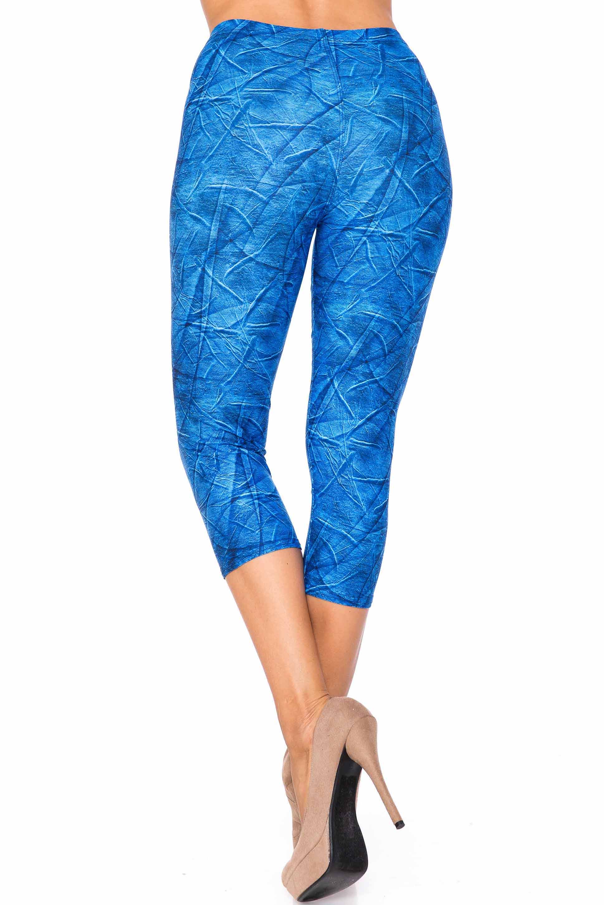 Creamy Soft Blue Wrinkled Denim Extra Plus Size Capris - 3X-5X - USA Fashionâ„¢ (XPlus One Size,Blue)