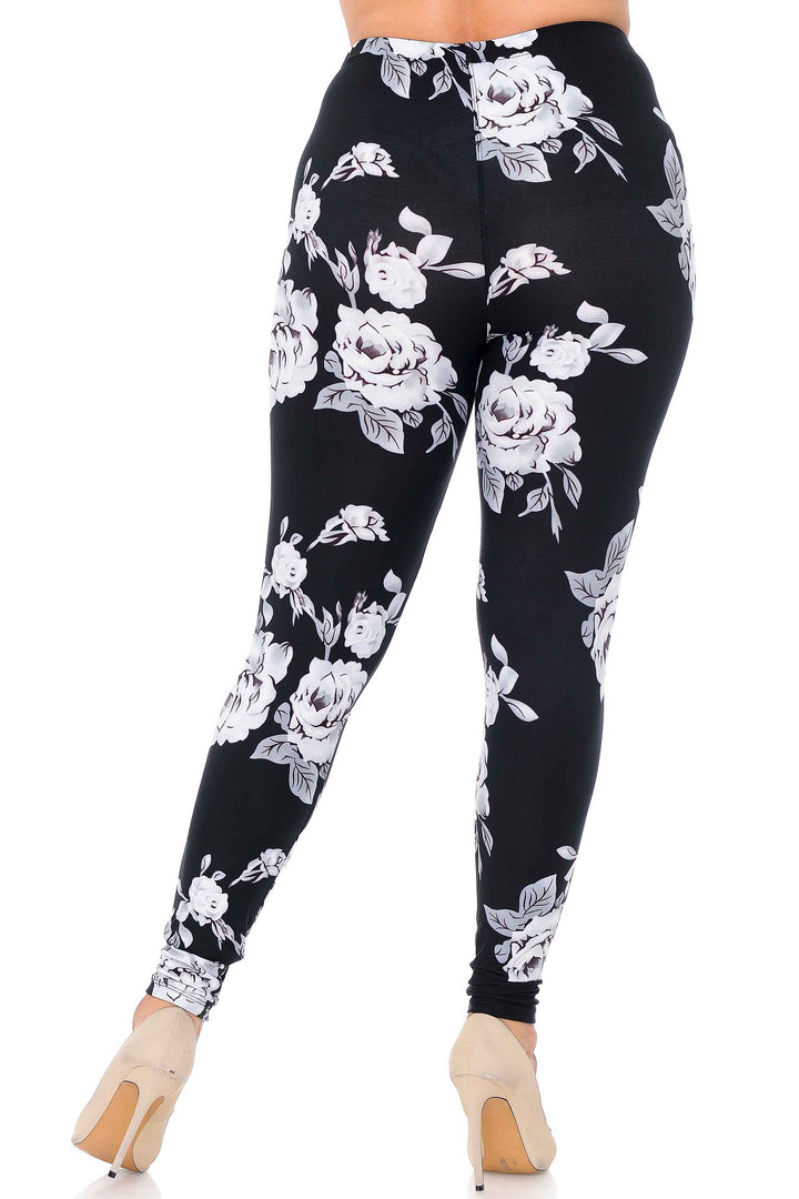 Buttery Soft Jumbo White Rose Extra Plus Size Leggings - 3X - 5X (XPlus One Size,Black)