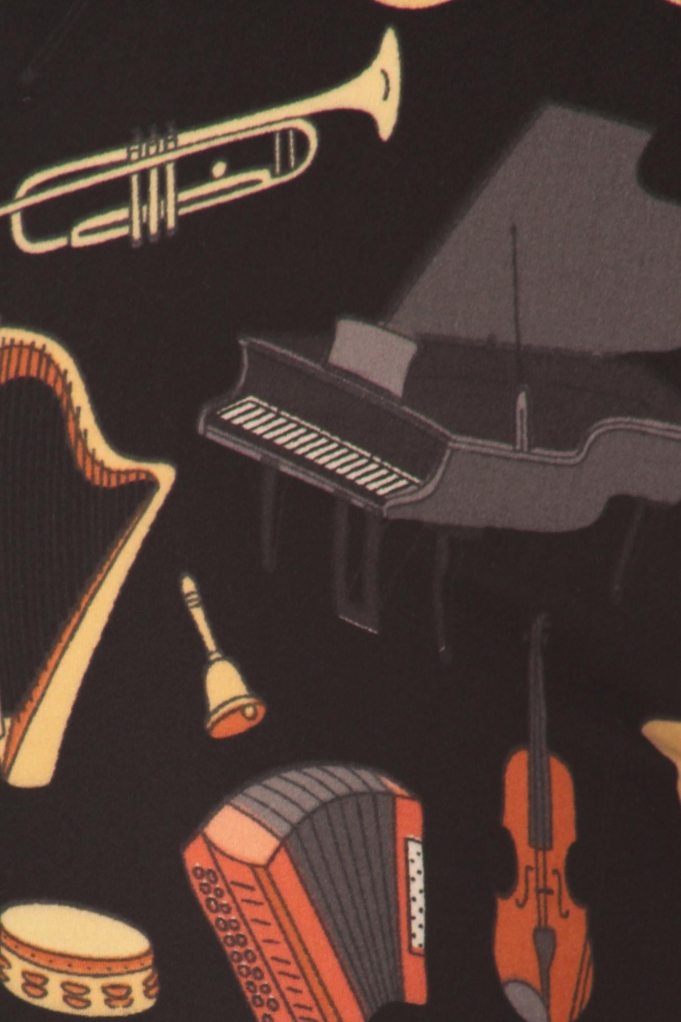 Buttery Soft Musical Instrument Extra Plus Size Leggings - 3X-5X (XPlus One Size,Black)