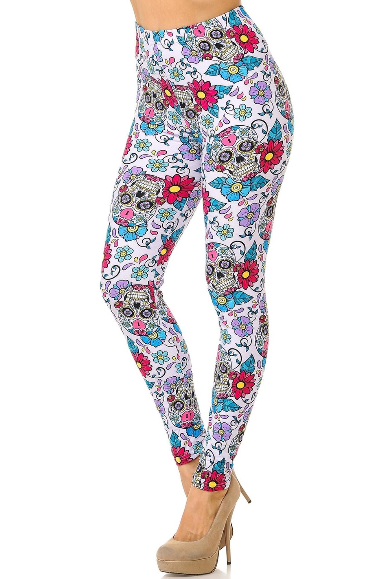 Buttery Soft Lavender Sugar Skull Plus Size Leggings - 3X - 5X (One Size Plus,Purple)