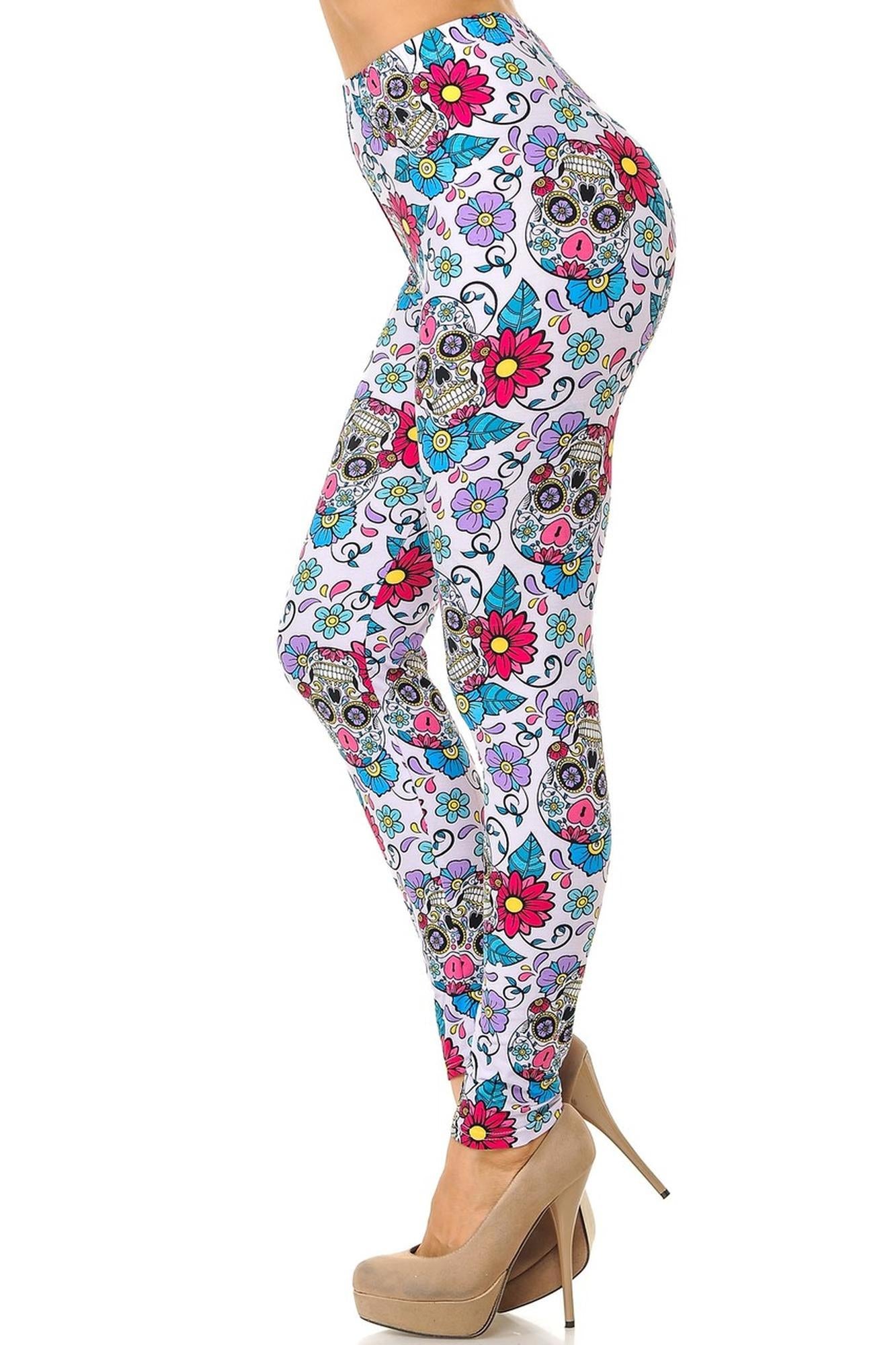Buttery Soft Lavender Sugar Skull Plus Size Leggings - 3X - 5X (One Size Plus,Purple)