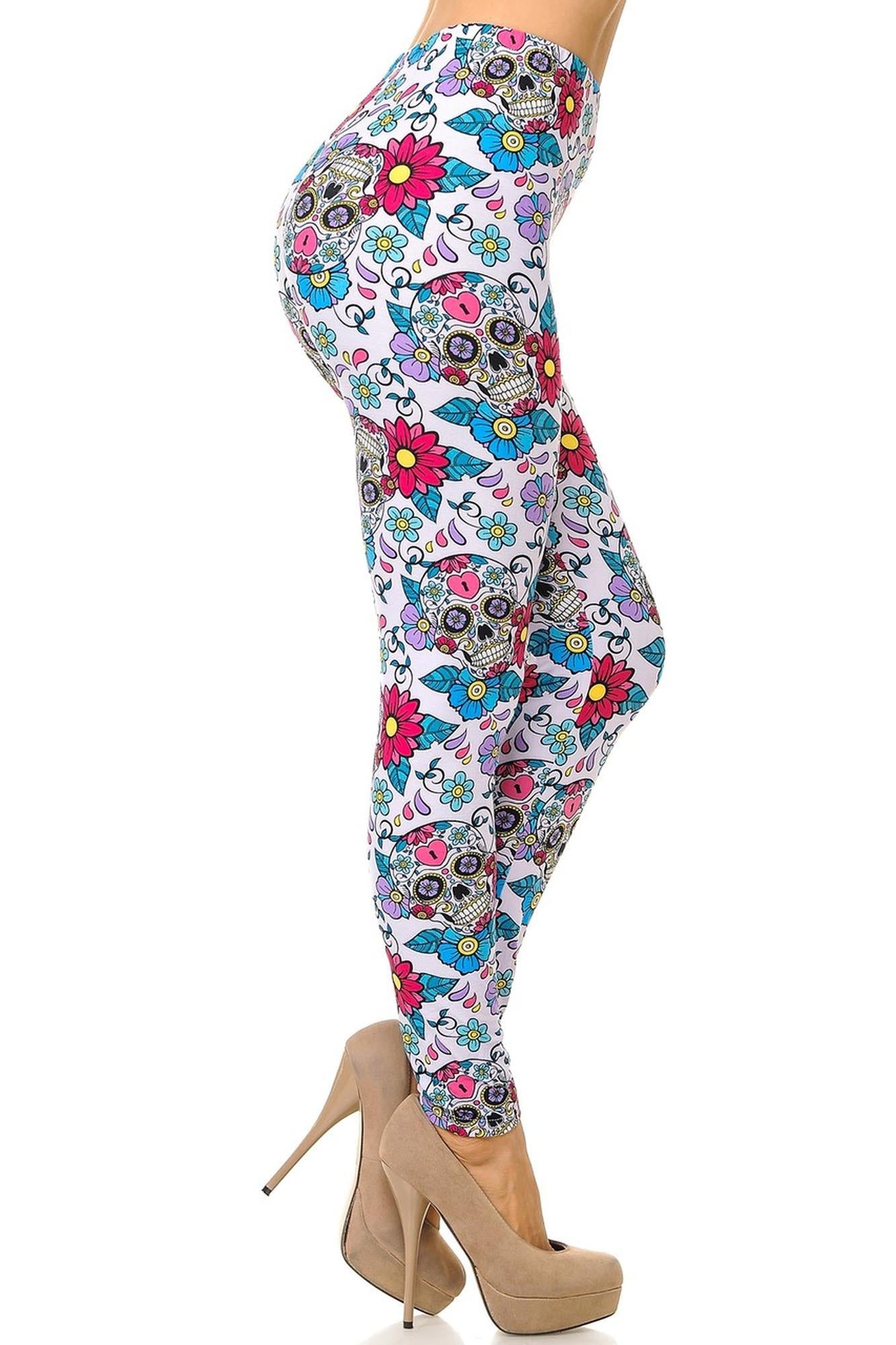Buttery Soft Lavender Sugar Skull Plus Size Leggings - 3X - 5X (One Size Plus,Purple)