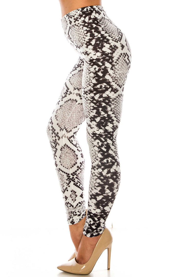 Creamy Soft Leggings Premium Women's Ivory Python Extra Plus, High Rise, Stretchy, Comfortable, 3X-5X Leggings - by USA Fashion