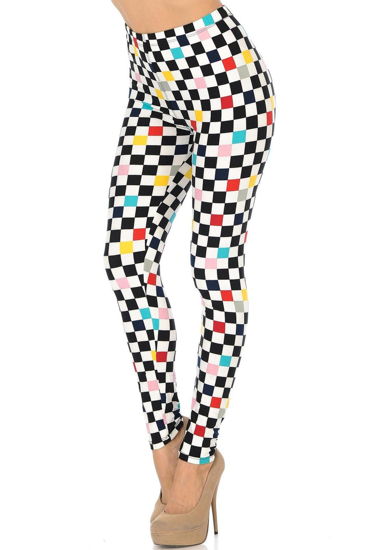 Buttery Soft Color Accent Checkered Leggings (One Size Regular,White)