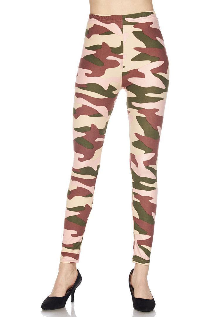 Buttery Soft Neapolitan Camouflage Leggings (One Size Regular,Pink)