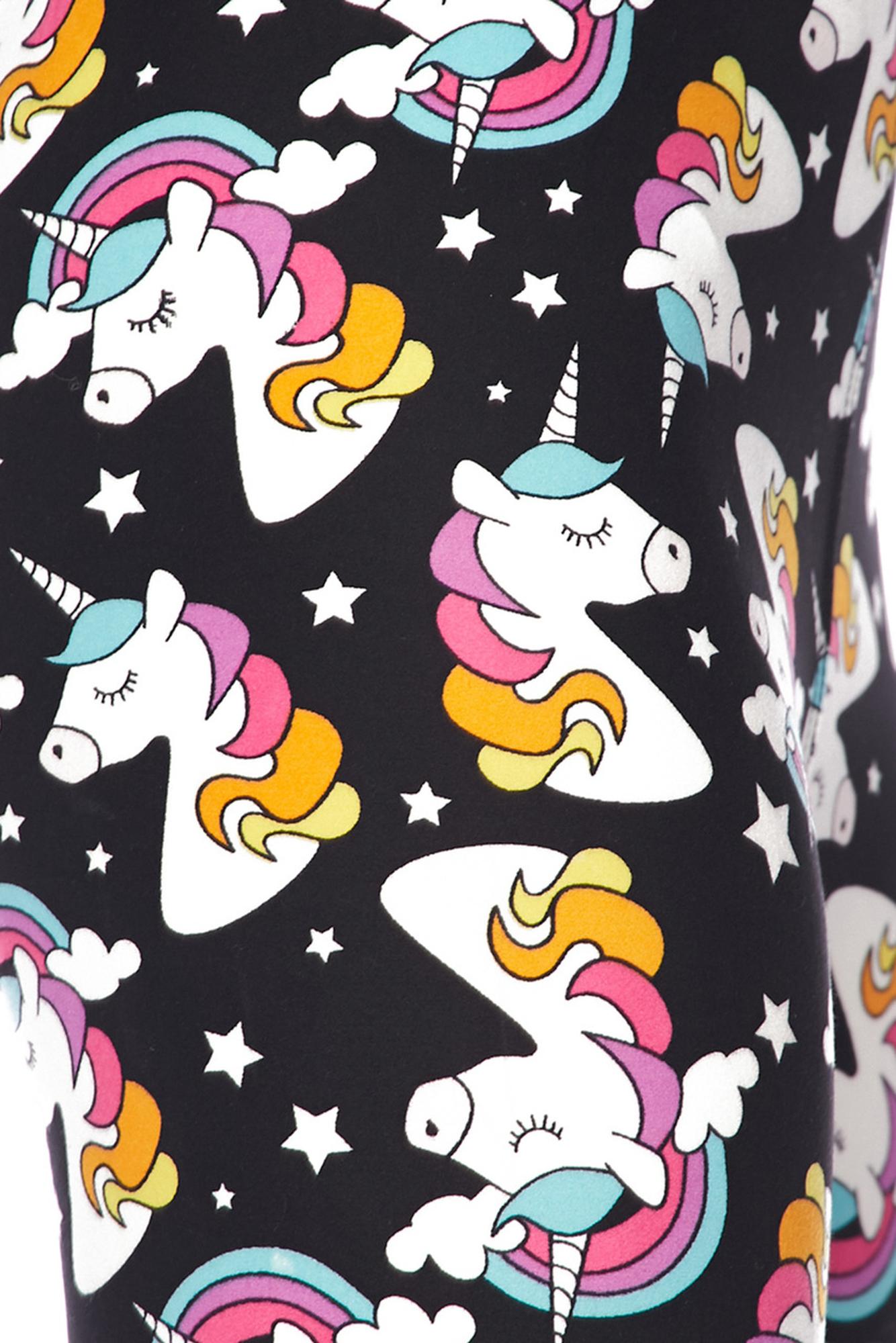 Buttery Soft Dreaming Unicorns Leggings (One Size Regular,Black)