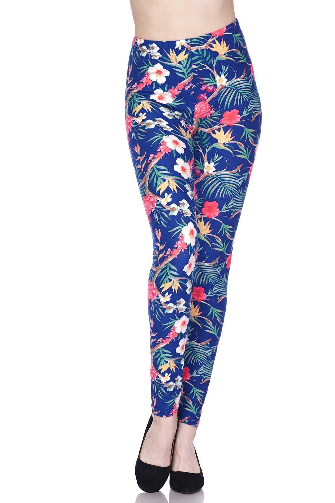 Buttery Soft Elegant Flowing Floral Leggings (One Size Regular,Blue)