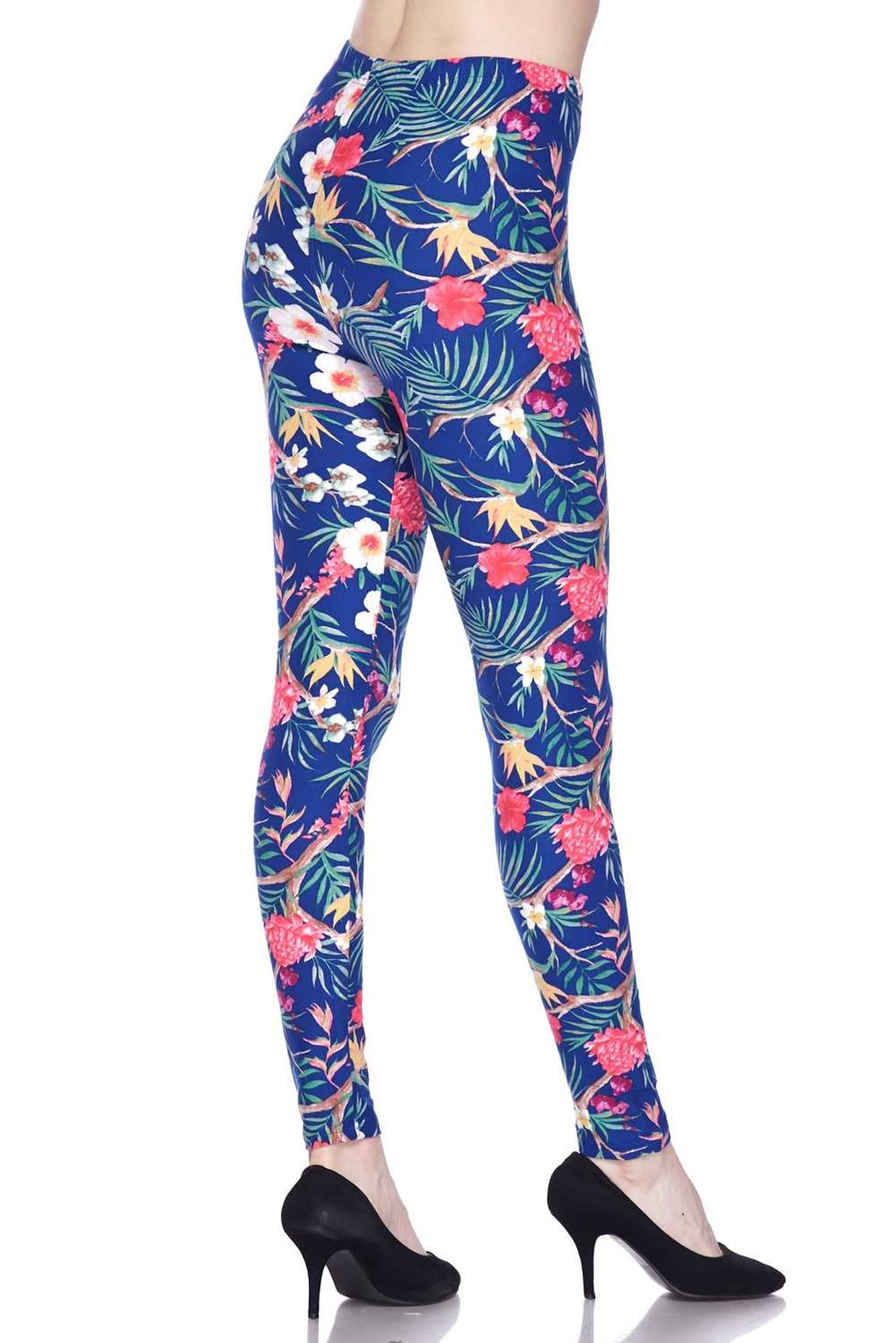 Buttery Soft Elegant Flowing Floral Leggings (One Size Regular,Blue)