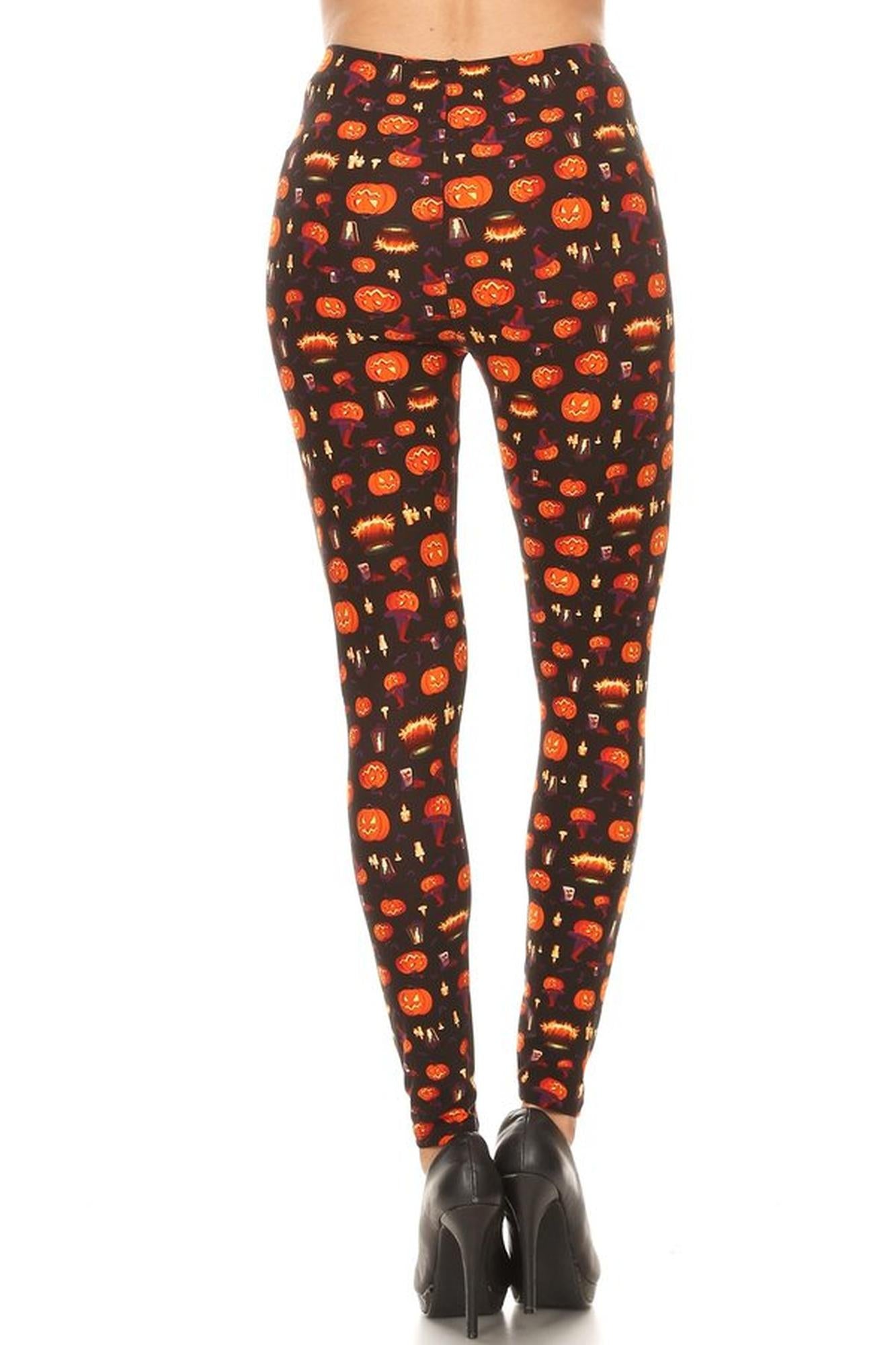 Buttery Soft Pumpkins Cauldrons and Candles Halloween Leggings (One Size Regular,Orange)