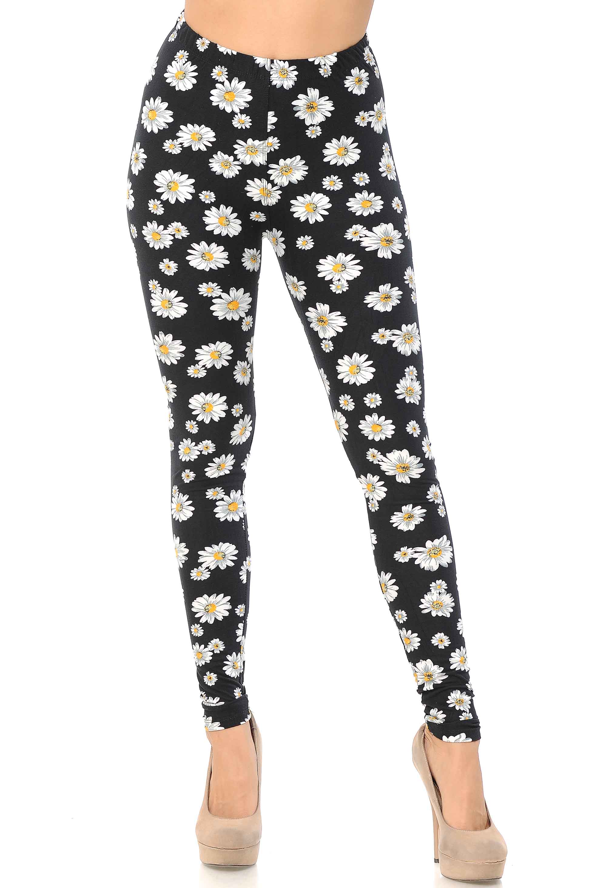 Buttery Soft Daisy Leggings - XSmall (XSmall One Size,Black)