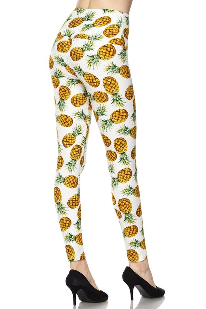 High Waisted Ivory Pineapple Plus Size Leggings (One Size Plus,White)