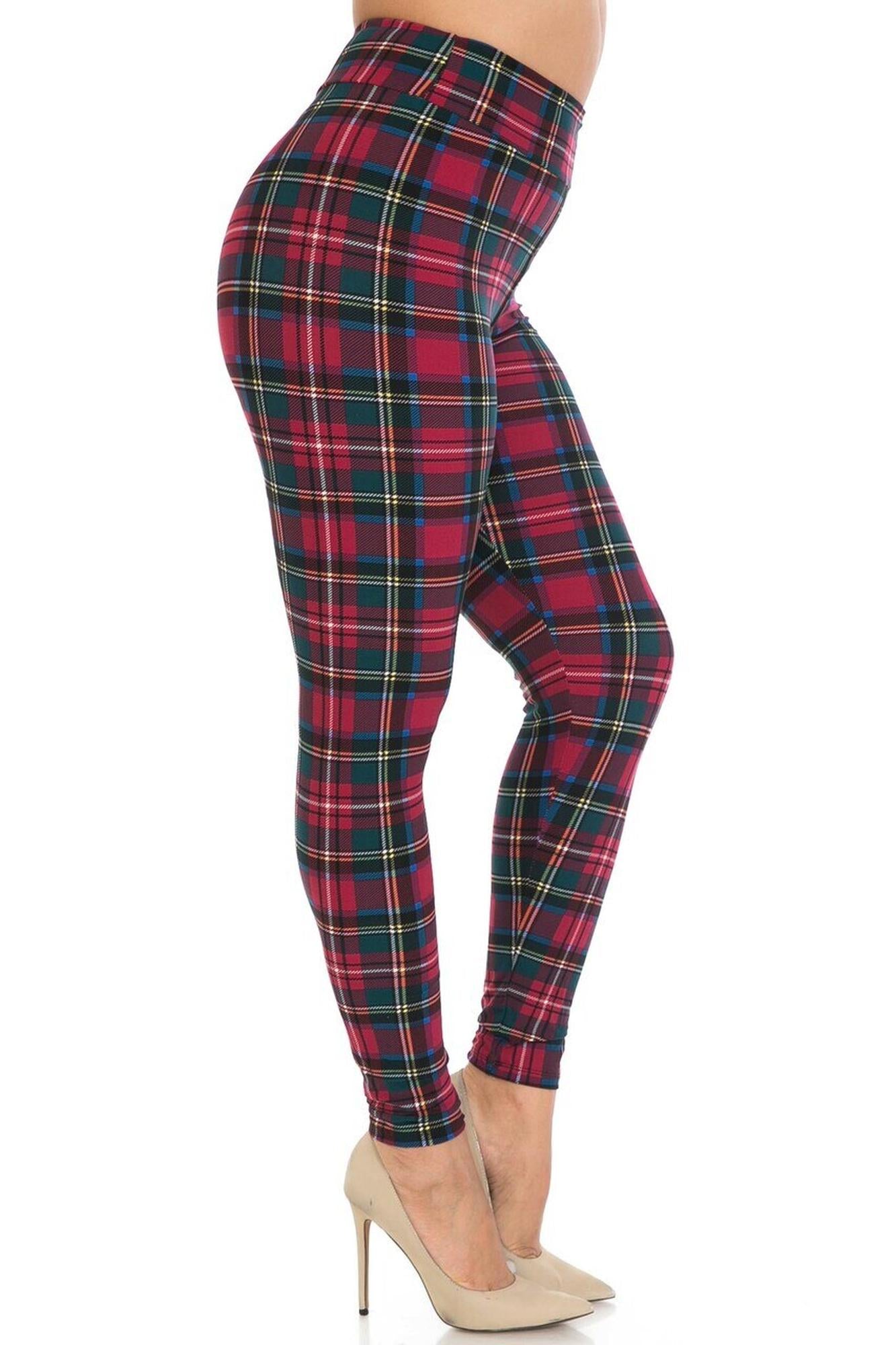 Buttery Soft Modish Plaid High Waisted Leggings (One Size Regular,Burgundy)