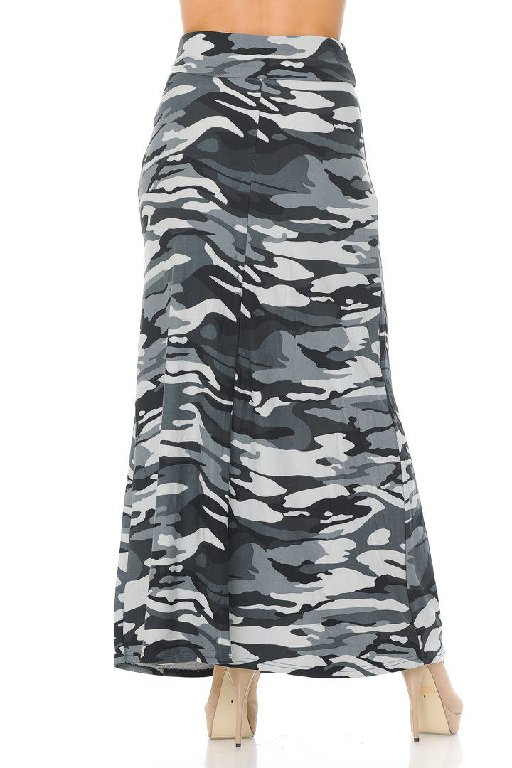 Buttery Soft Charcoal Camouflage Plus Size Maxi Skirt (One Size Plus,Charcoal)