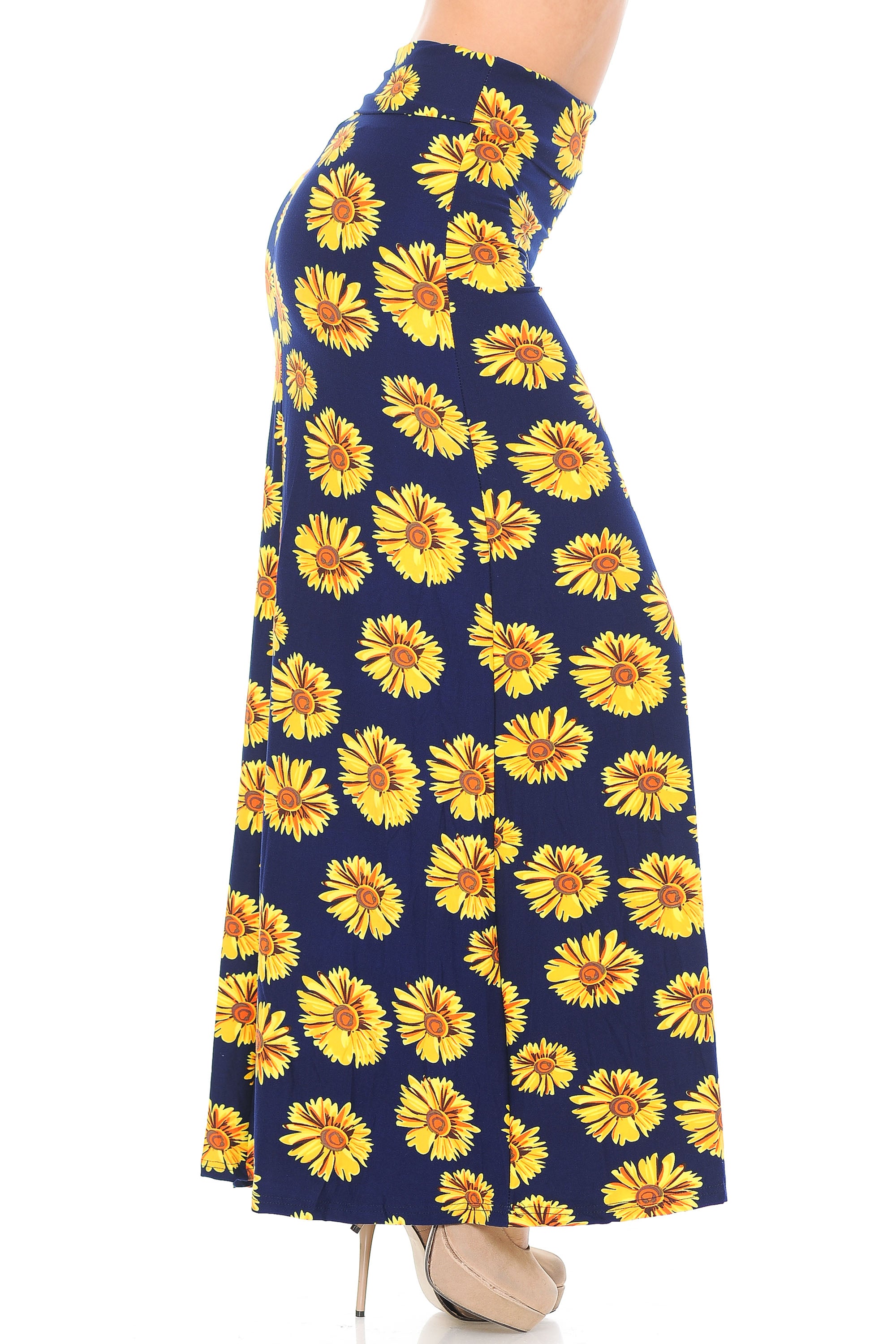 Buttery Soft Summer Daisy Plus Size Maxi Skirt (One Size Plus,Yellow)