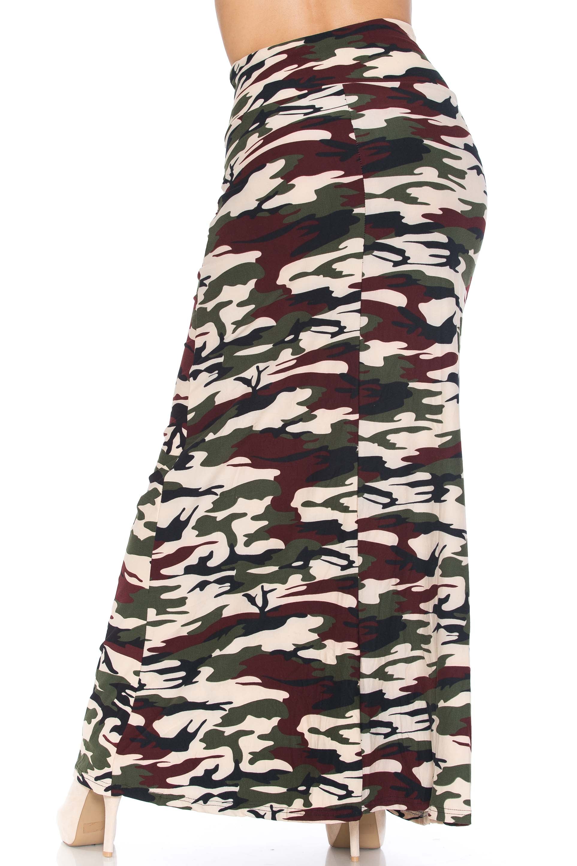 Buttery Soft Cozy Camouflage Plus Size Maxi Skirt (One Size Plus,Brown)