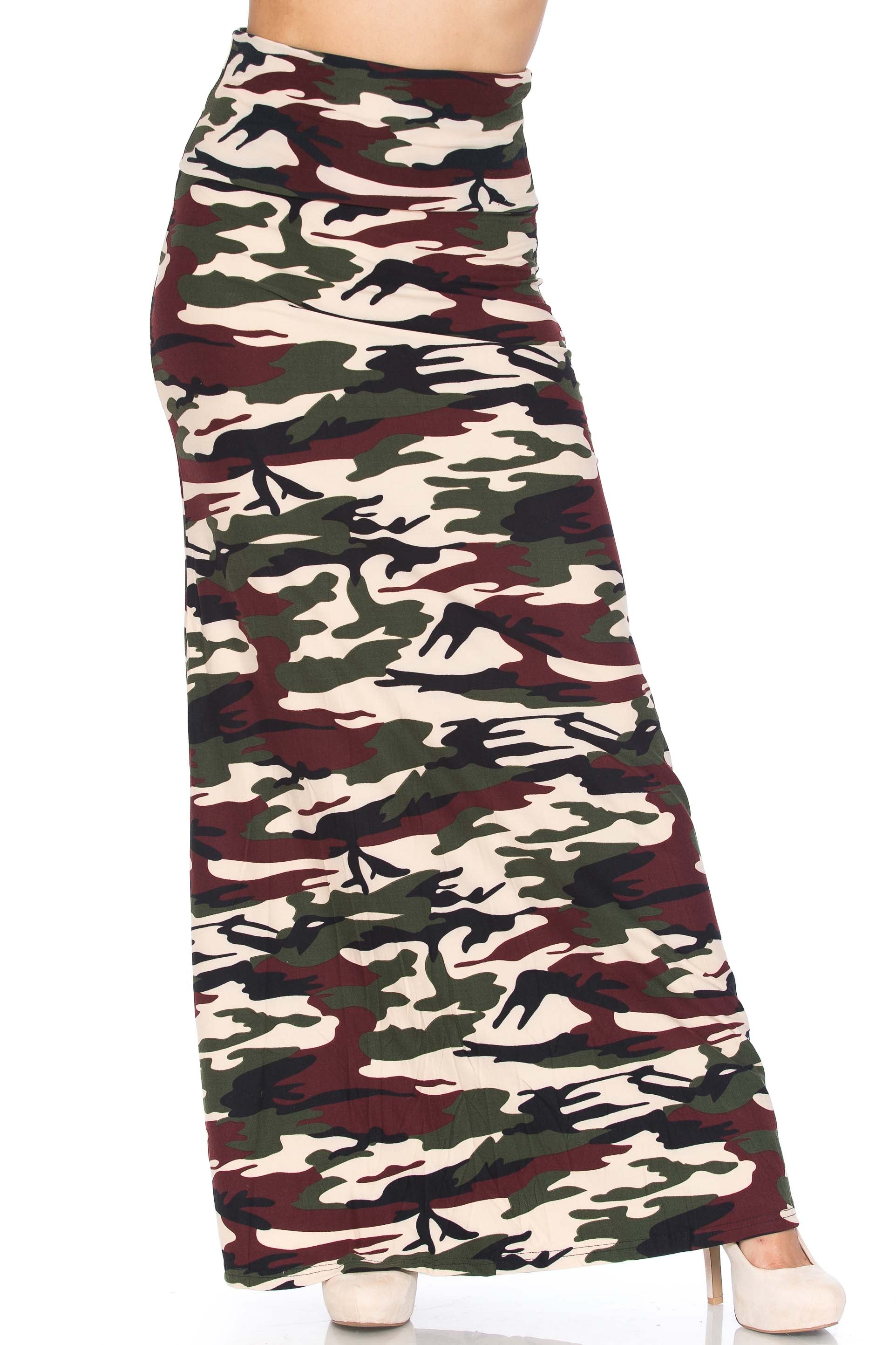 Buttery Soft Cozy Camouflage Plus Size Maxi Skirt (One Size Plus,Brown)