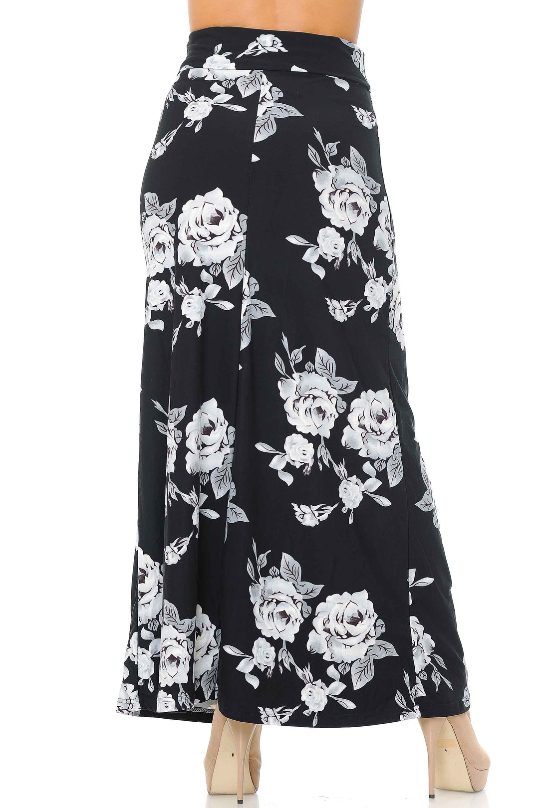 Buttery Soft White Jumbo Rose Maxi Skirt (One Size Regular,Black)