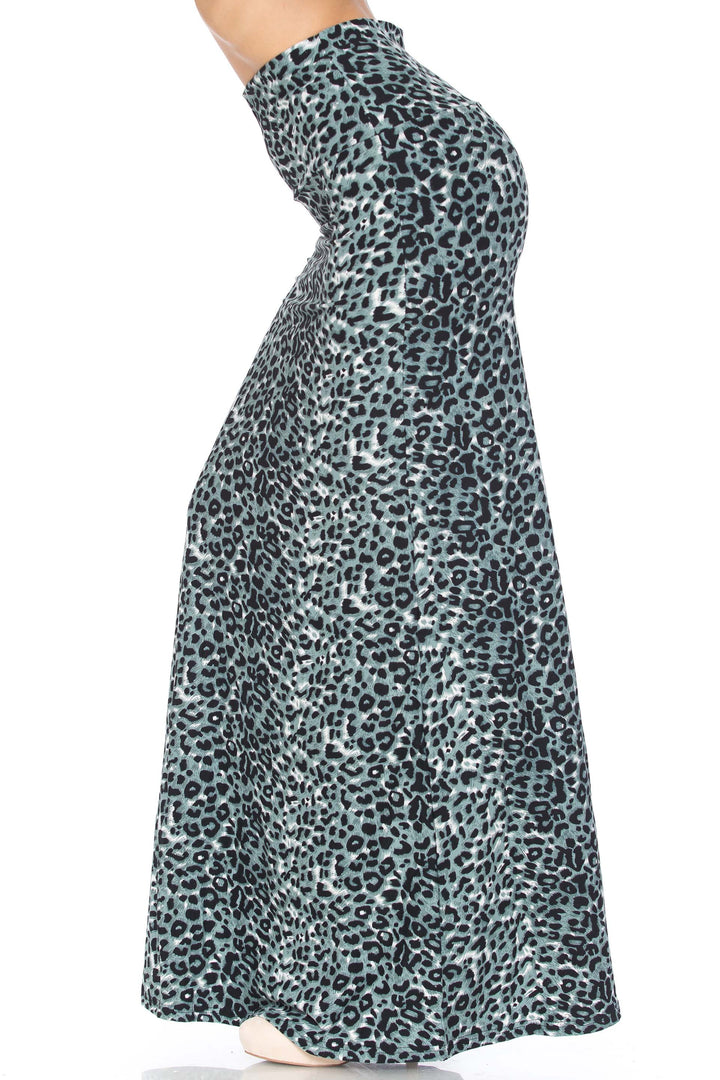 Buttery Soft Snow Leopard Maxi Skirt (One Size Regular,Charcoal)