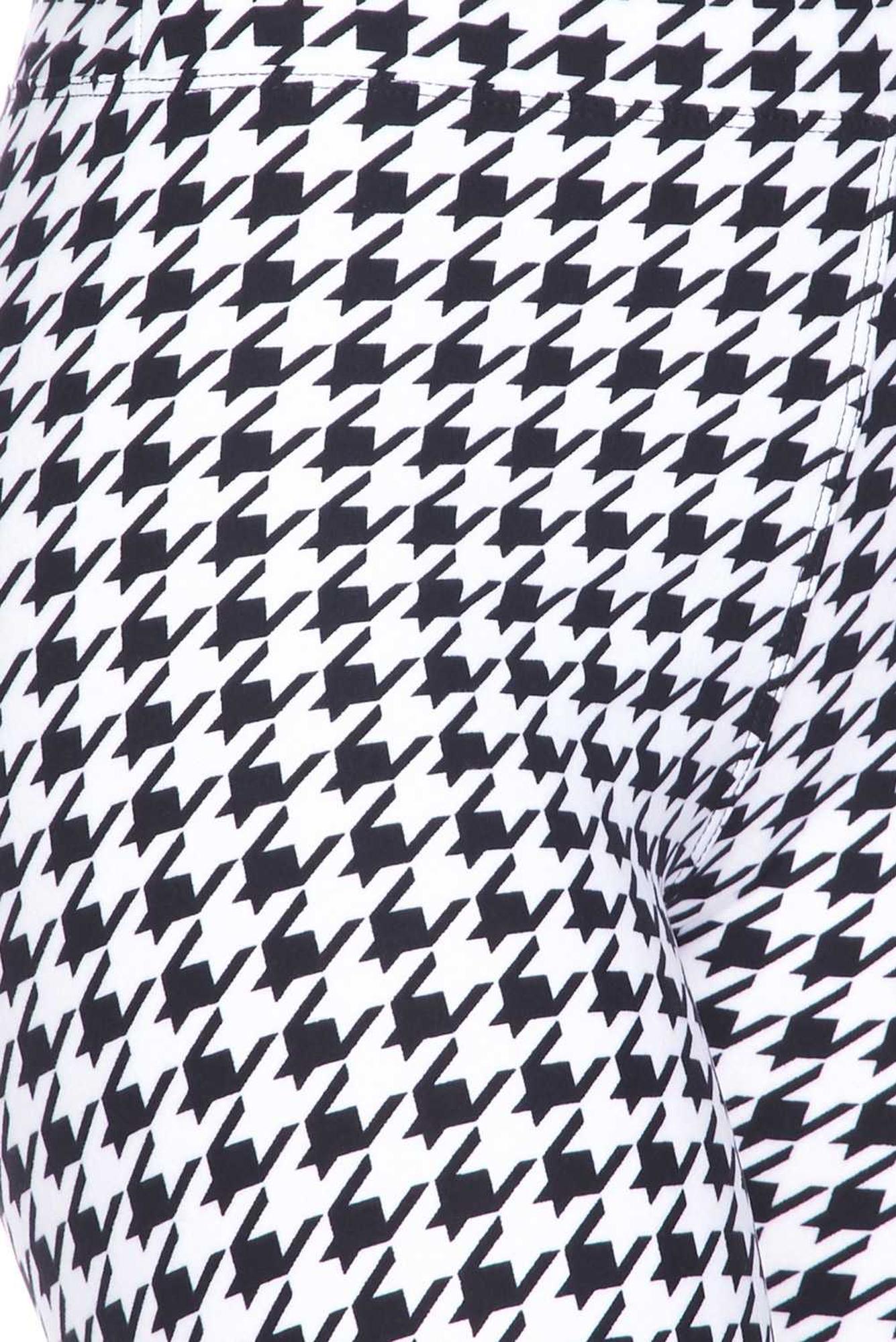 Buttery Soft Houndstooth Biker Shorts - 3 Inch Waist Band (One Size Regular,White)