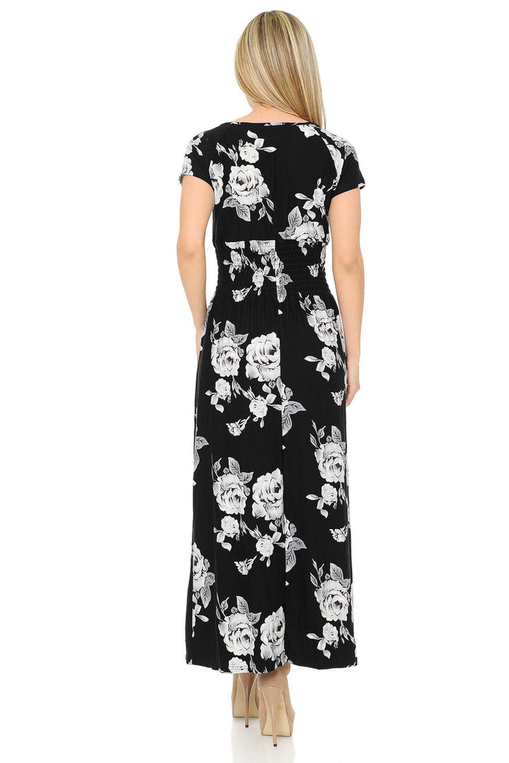 Buttery Soft Short Sleeve White Rose Maxi Dress (One Size Regular,Black)