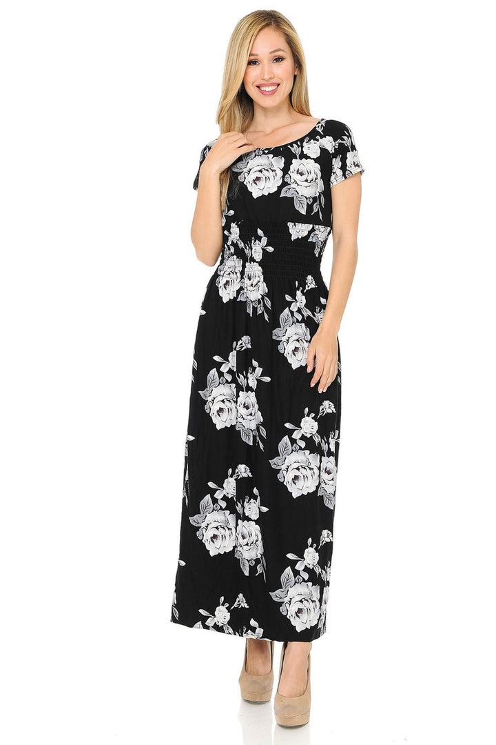 Buttery Soft Short Sleeve White Rose Maxi Dress (One Size Regular,Black)