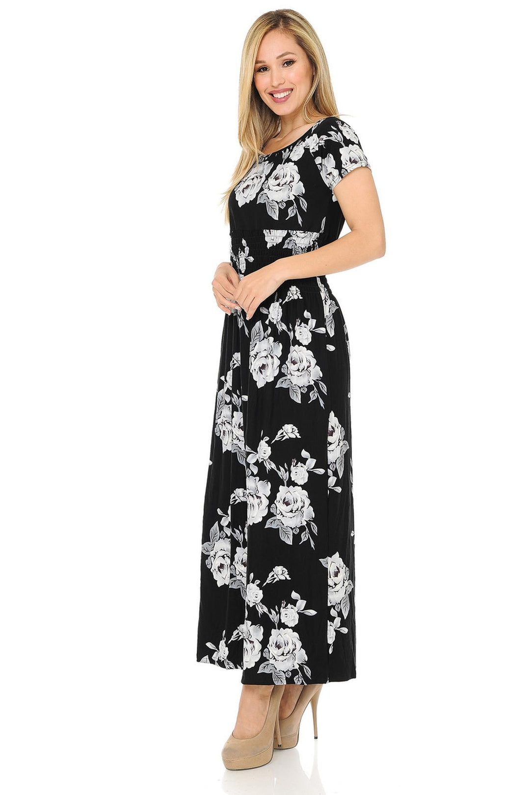 Buttery Soft Short Sleeve White Rose Maxi Dress (One Size Regular,Black)