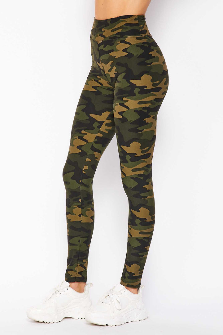 Buttery Soft Olive Green Camouflage High Waist Leggings (One Size Regular,Green)