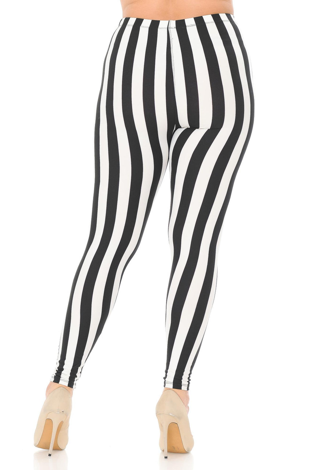 Buttery Soft Beetlejuice Plus Size Leggings (One Size Plus,Black)