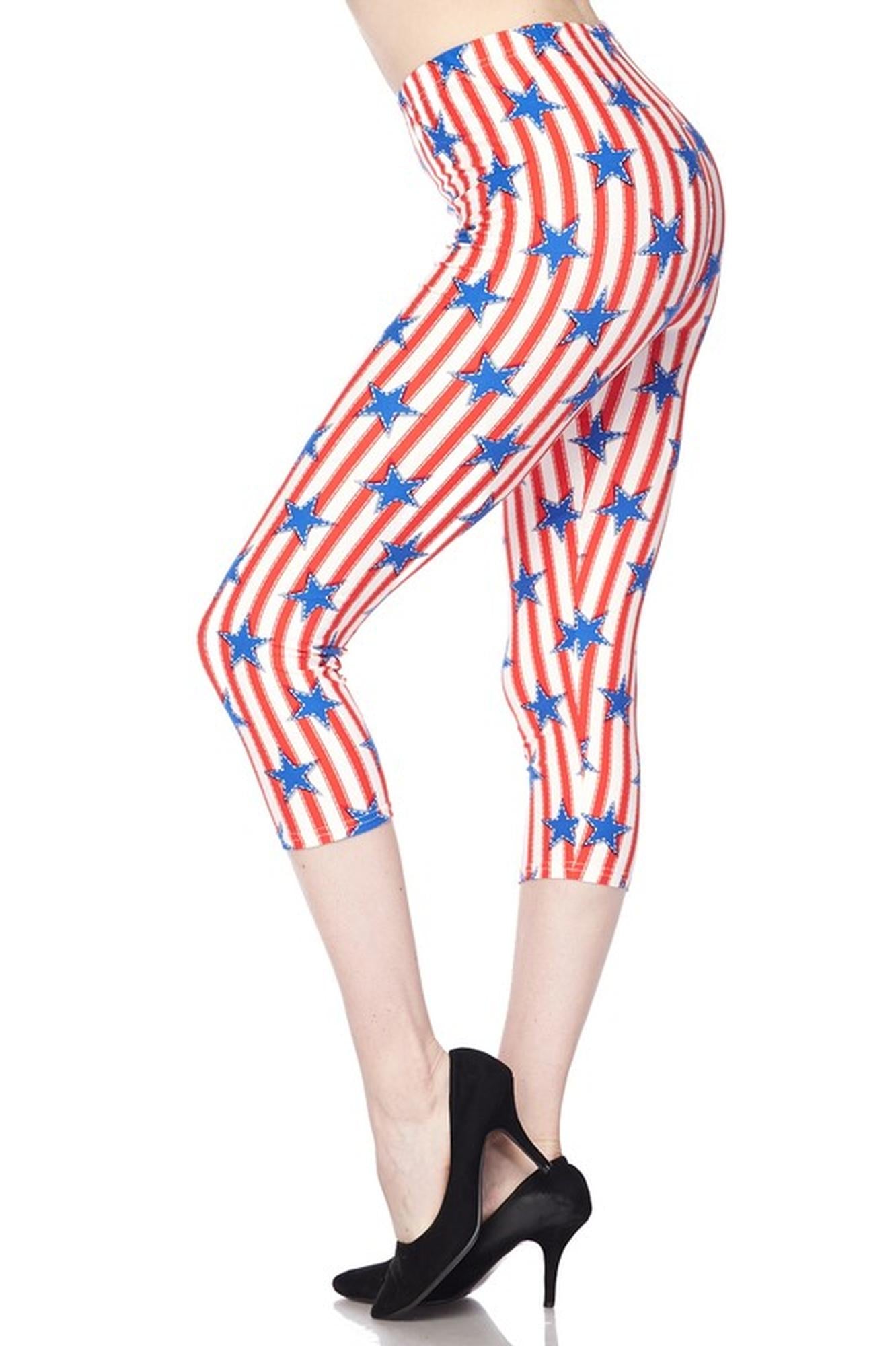 Buttery Soft Vertical Stars on Stripes Plus Size Capris (One Size Plus,Red)