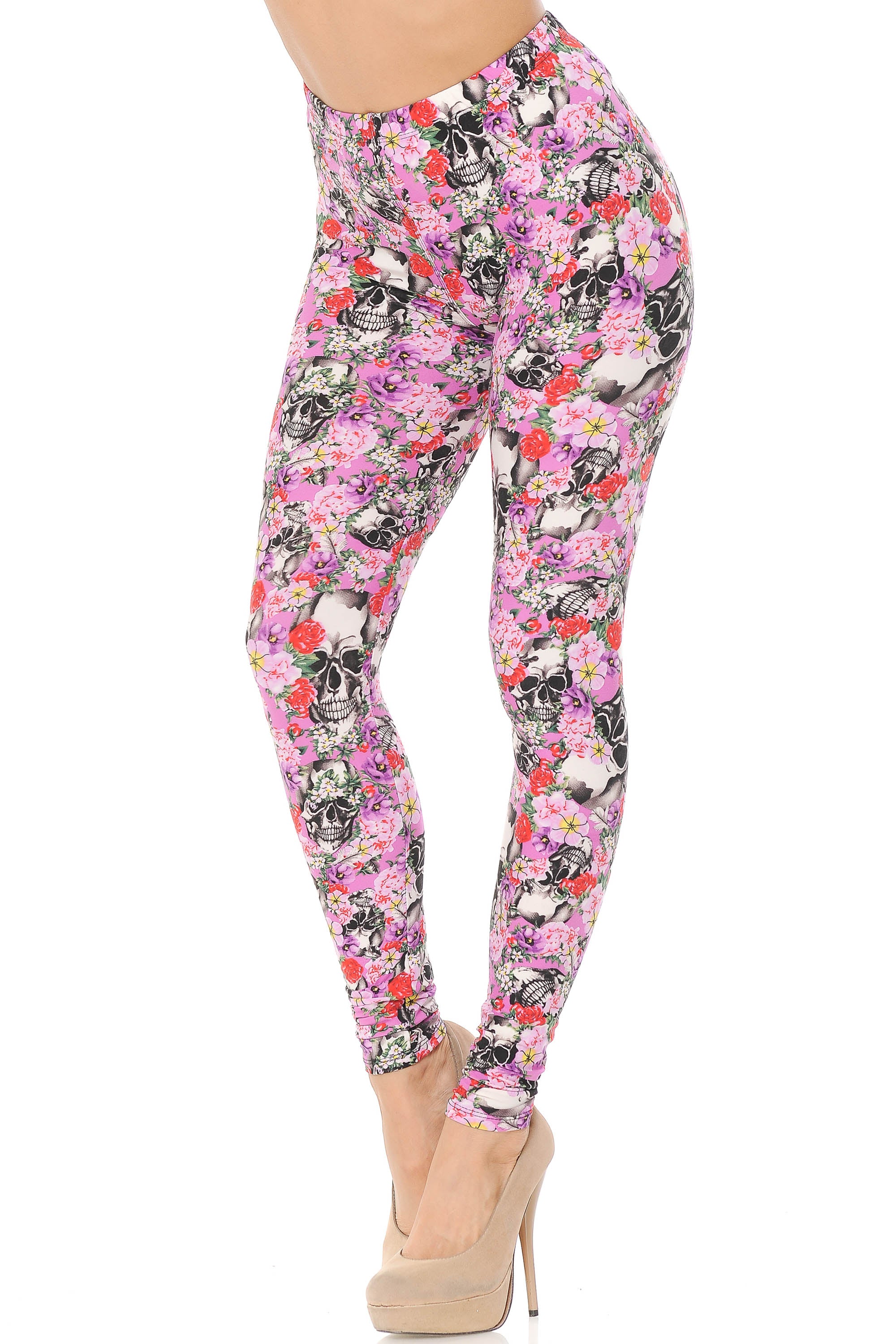 Buttery Soft Pink Blossom Skulls Plus Size Leggings (One Size Plus,Pink)