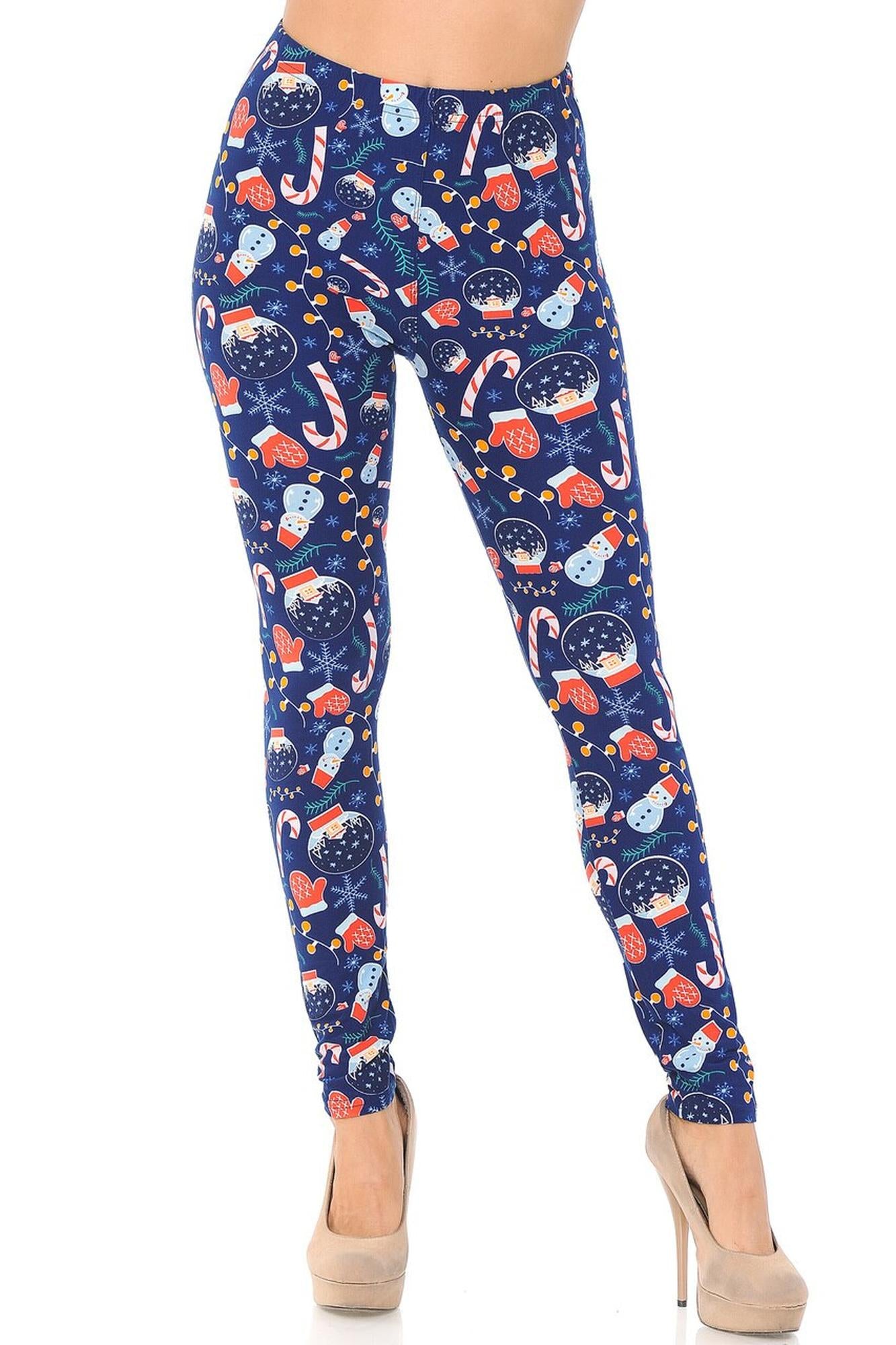 Buttery Soft Memories of Christmas Plus Size Leggings (One Size Plus,Blue)