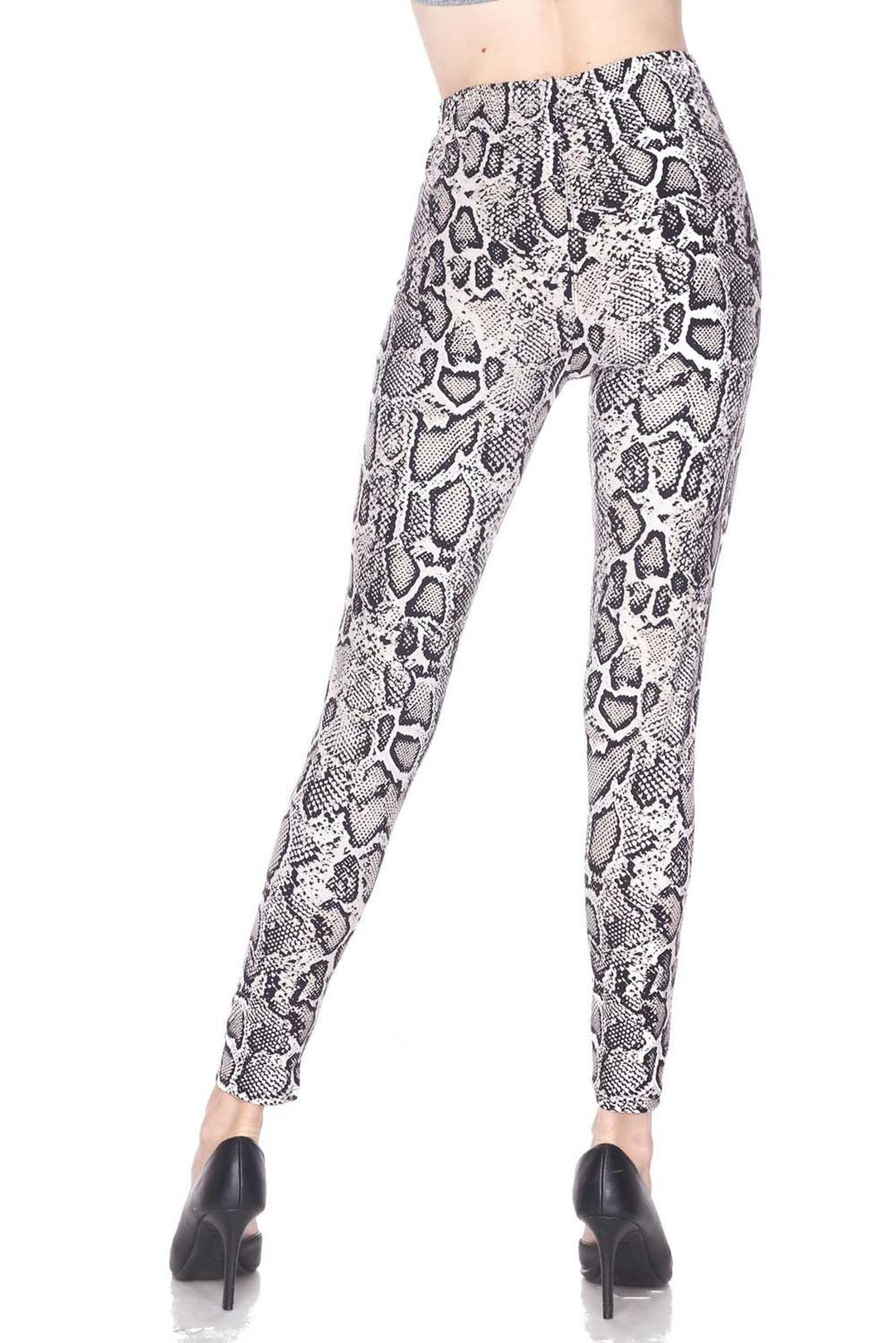 Buttery Soft Beige Boa Snakeskin Plus Size Leggings (One Size Plus,Beige)