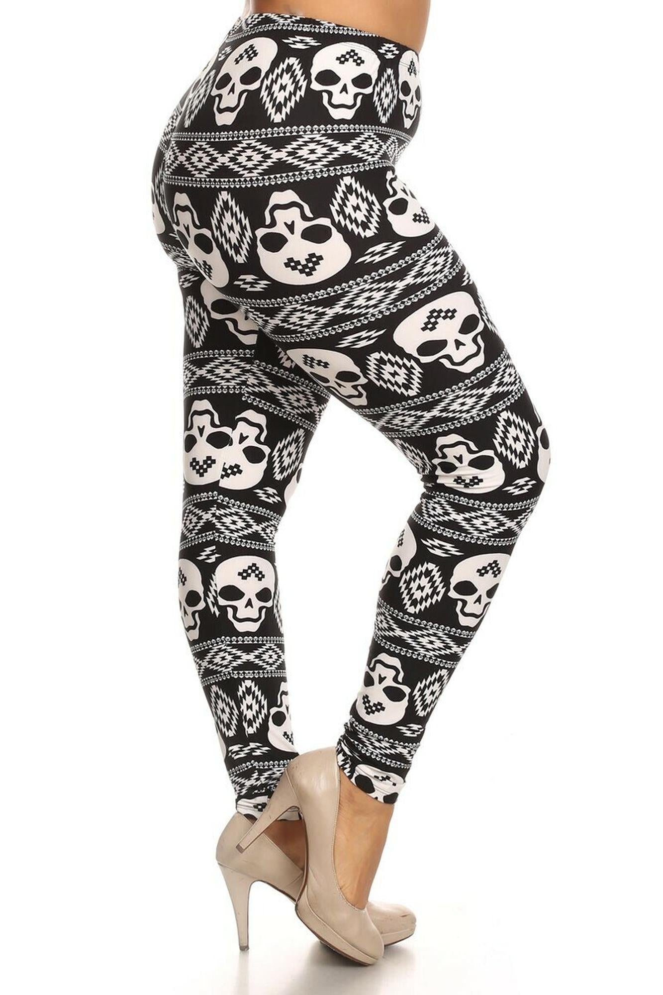 Buttery Soft Skull Tribe Plus Size Leggings (One Size Plus,Black)