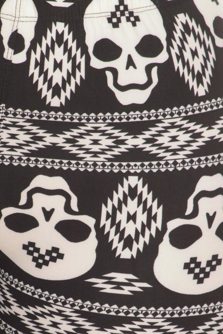 Buttery Soft Skull Tribe Plus Size Leggings (One Size Plus,Black)