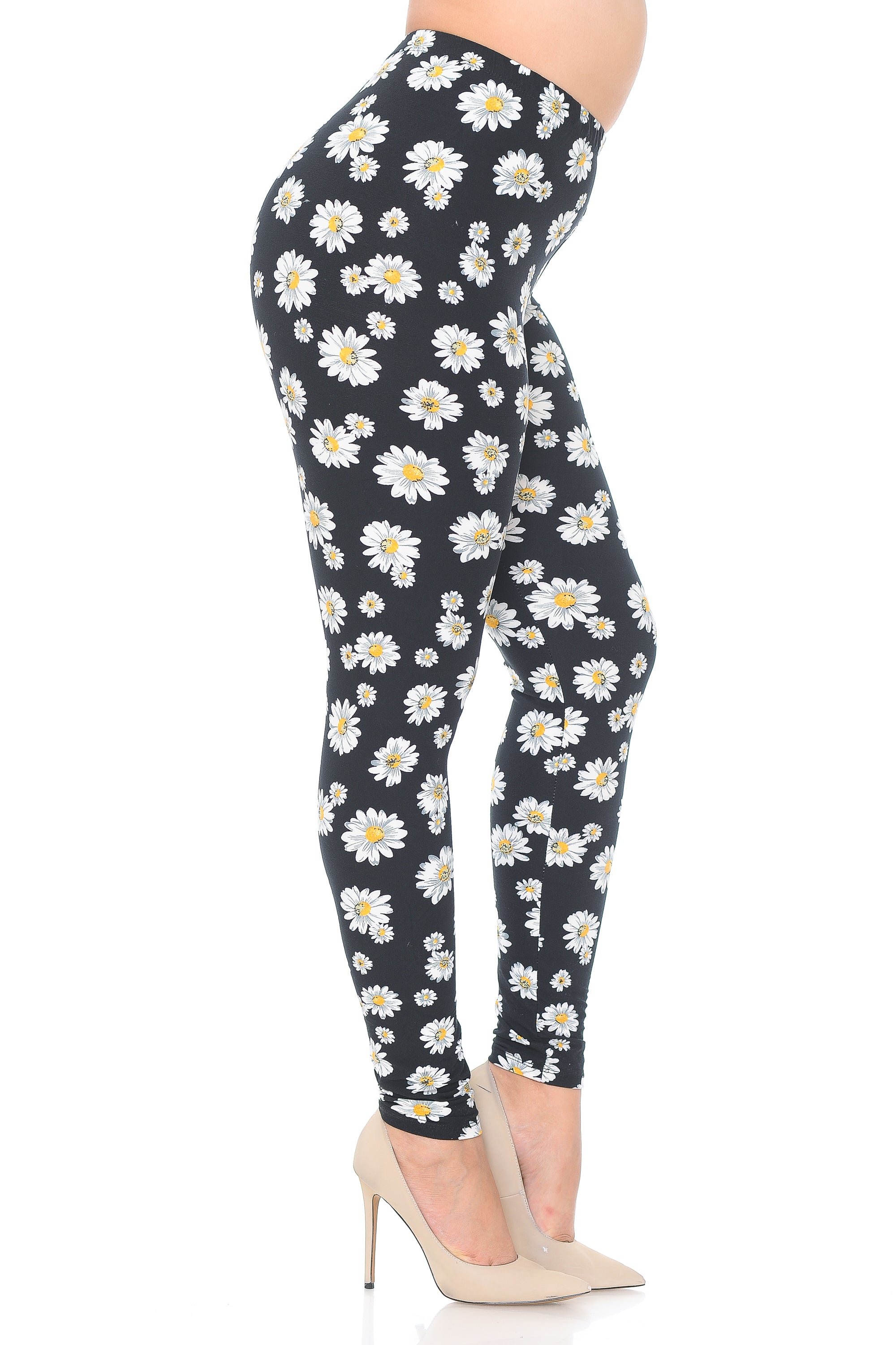 Buttery Soft Daisy Plus Size Leggings (One Size Plus,Black)